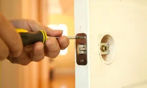Lock Safe Services Des Moines, IA 515-325-0151 Lock Safe Services Des Moines, IA 515-325-0151 - 24-hour-emergency-locksmith